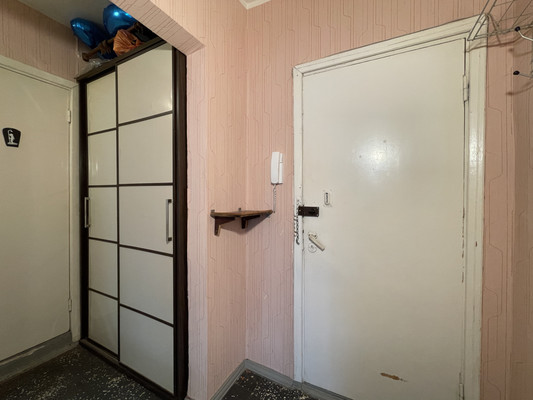 Продам однокомнатную (1-комн.) квартиру, Гагарина ул, 2, Волгодонск г