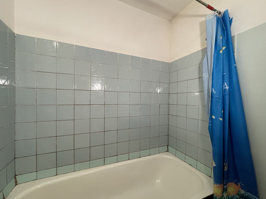 Продам однокомнатную (1-комн.) квартиру, Гагарина ул, 2, Волгодонск г