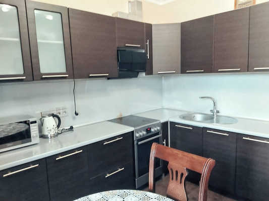 Продам трехкомнатную (3-комн.) квартиру, Стабильная ул, 11, Ростов-на-Дону г