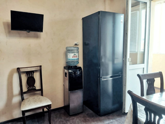 Продам трехкомнатную (3-комн.) квартиру, Стабильная ул, 11, Ростов-на-Дону г