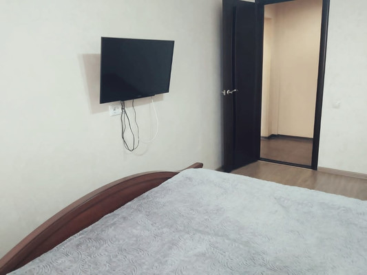 Продам трехкомнатную (3-комн.) квартиру, Стабильная ул, 11, Ростов-на-Дону г