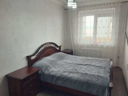 Продам трехкомнатную (3-комн.) квартиру, Стабильная ул, 11, Ростов-на-Дону г