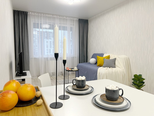 Продам двухкомнатную (2-комн.) квартиру, Серебристая ул, 7, Пермь г