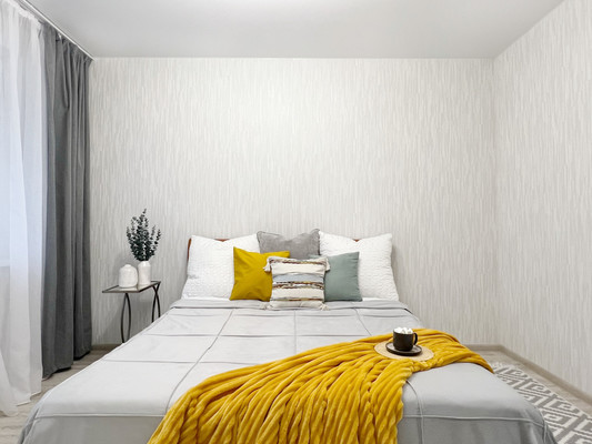 Продам двухкомнатную (2-комн.) квартиру, Серебристая ул, 7, Пермь г