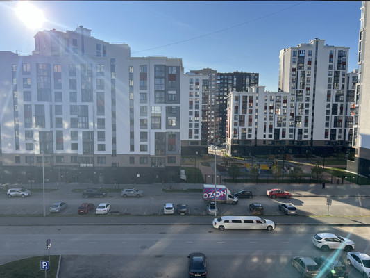 Продам двухкомнатную (2-комн.) квартиру, Серебристая ул, 7, Пермь г