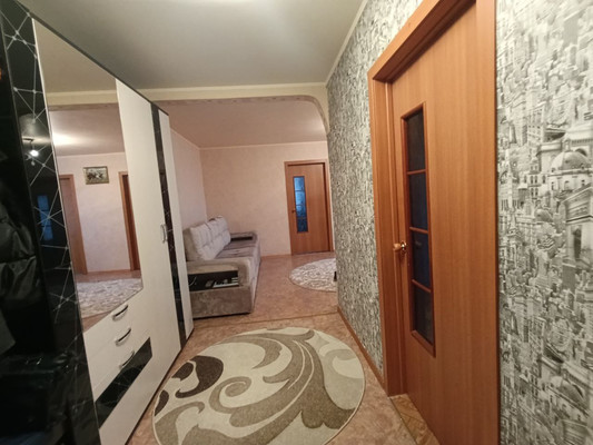 Продам многокомнатную квартиру, Гагарина ул, 40а, Гагарино с