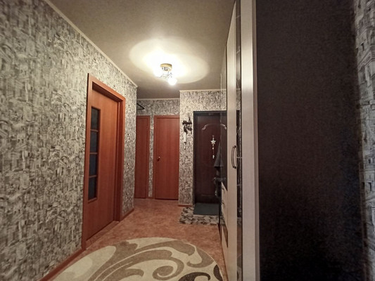 Продам многокомнатную квартиру, Гагарина ул, 40а, Гагарино с