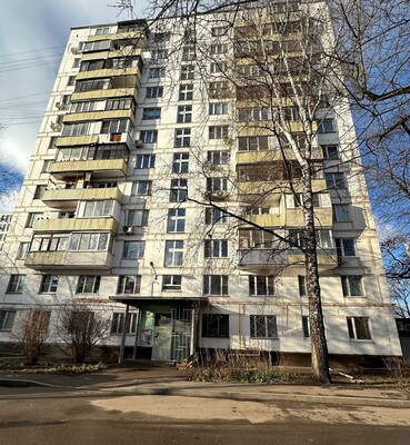 Продам двухкомнатную (2-комн.) квартиру, Тайнинская ул, 20, Москва г