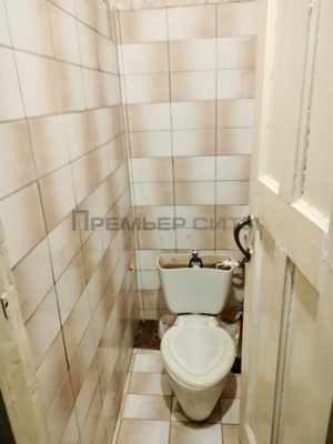 Продам двухкомнатную (2-комн.) квартиру, Космонавта Комарова ул, 37Б, Калуга г