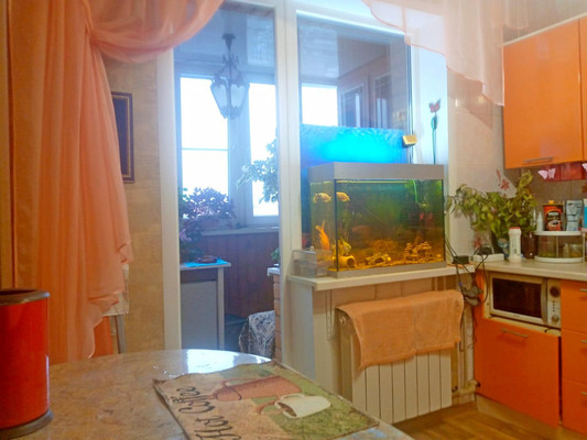 Продам двухкомнатную (2-комн.) квартиру, Маршала Жукова ул, 7, Воронеж г