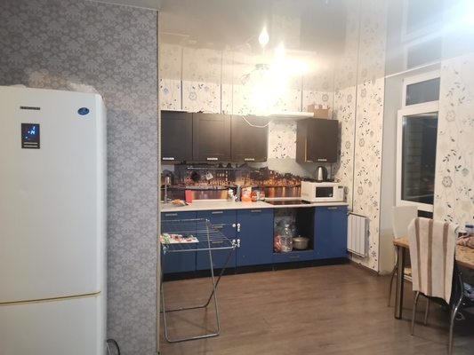 Продам однокомнатную (1-комн.) квартиру, Восточная ул, 5, Березовский г