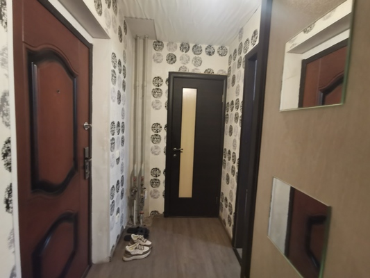 Продам однокомнатную (1-комн.) квартиру, Восточная ул, 5, Березовский г