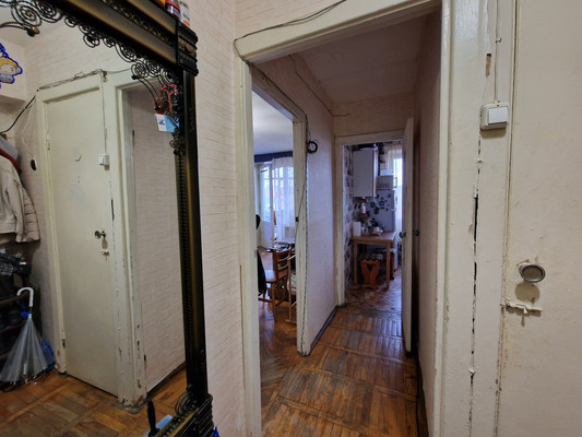 Продам двухкомнатную (2-комн.) квартиру, Коломенский проезд, 25к3, Москва г