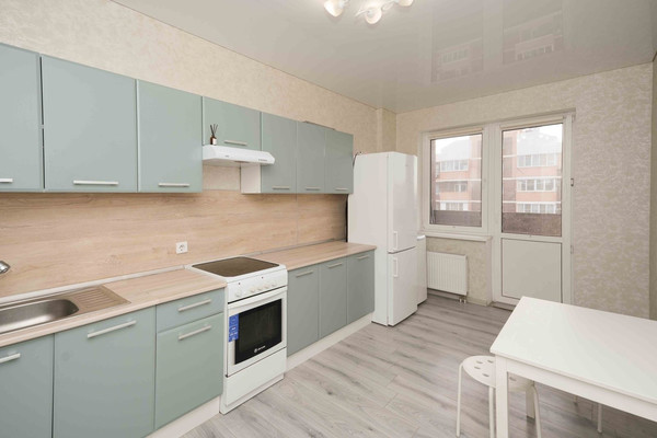 Продам двухкомнатную (2-комн.) квартиру, им. Героя Хабибуллина ул, 11, Краснодар г