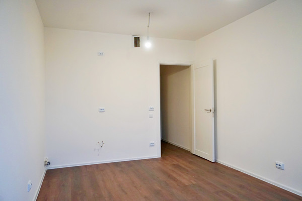 Продам однокомнатную (1-комн.) квартиру, Пейзажная ул, 24к3, Санкт-Петербург г