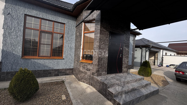 Продам дом, Мира ул, Крымск г, 0 км от города