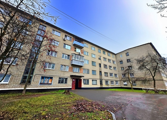 Продам комнату в 10-комн. квартире, Первомайская ул, 16, Хатунь с