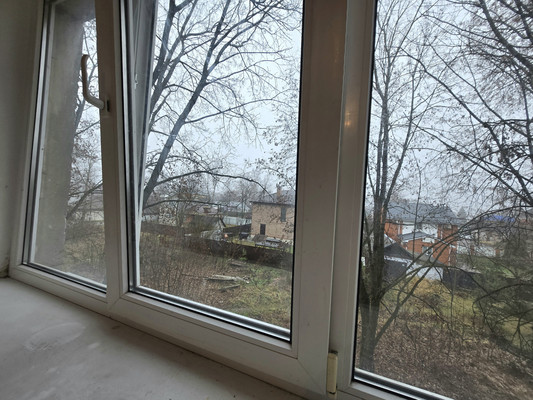 Продам комнату в 10-комн. квартире, Первомайская ул, 16, Хатунь с