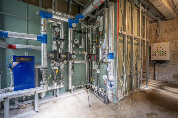 Продам коммерческое помещение 551,8 м2, Фабричный поселок тер, 4А, Красное Село г