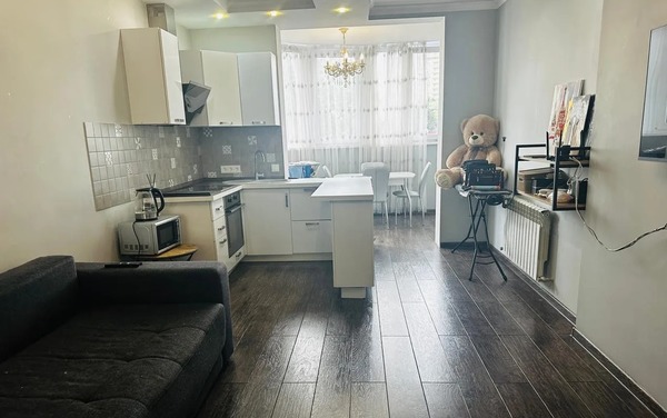 Продам однокомнатную (1-комн.) квартиру, Виноградная ул, 22Бк1, Беранда с