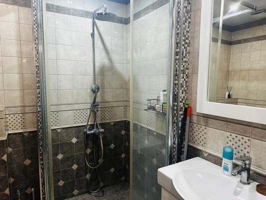 Продам однокомнатную (1-комн.) квартиру, Виноградная ул, 22Бк1, Беранда с