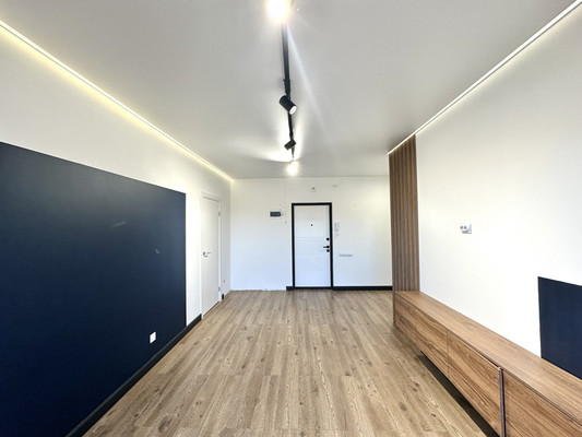 Продам двухкомнатную (2-комн.) квартиру, Елены Сагандуковой ул, 14, Ханты-Мансийск г