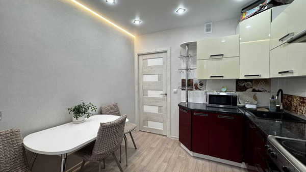 Продам двухкомнатную (2-комн.) квартиру, Глеба Успенского ул, 6/2, Иркутск г