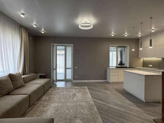 Продам коттедж, Большая Заречная ул, 72А, Казань г, 0 км от города