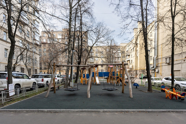 Продам многокомнатную квартиру, Ленинский пр-кт, 21, Москва г