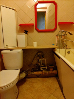 Продам однокомнатную (1-комн.) квартиру, 8, Автополигон п