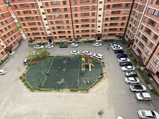 Продам трехкомнатную (3-комн.) квартиру, Московская ул, 12, Нальчик г