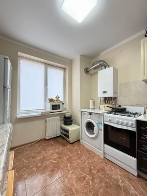 Продам трехкомнатную (3-комн.) квартиру, Московская ул, 12, Нальчик г