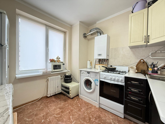 Продам трехкомнатную (3-комн.) квартиру, Московская ул, 12, Нальчик г