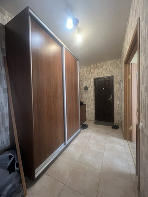 Продам двухкомнатную (2-комн.) квартиру, 1 Конной Армии ул, 21в, Симферополь г