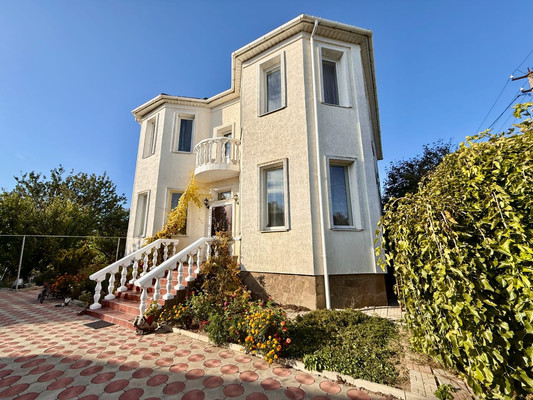 Продам дом, Вишневая ул, 63, Укромное с, 0 км от города