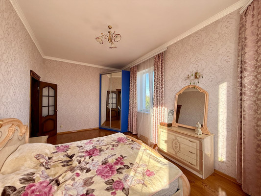 Продам дом, Вишневая ул, 63, Укромное с, 0 км от города