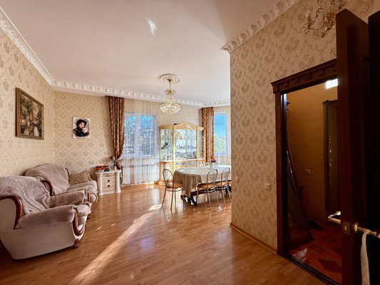 Продам дом, Вишневая ул, 63, Укромное с, 0 км от города