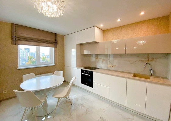 Продам двухкомнатную (2-комн.) квартиру, Пирогова (Центральный р-н) ул, 5, Сочи г