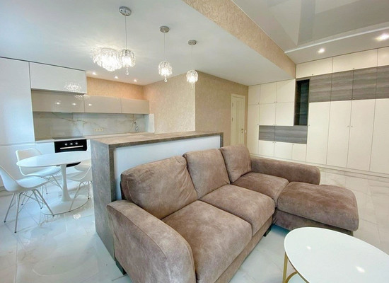 Продам двухкомнатную (2-комн.) квартиру, Пирогова (Центральный р-н) ул, 5, Сочи г