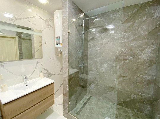 Продам двухкомнатную (2-комн.) квартиру, Пирогова (Центральный р-н) ул, 5, Сочи г