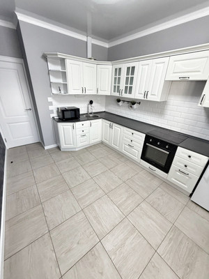 Продам двухкомнатную (2-комн.) квартиру, Старокубанская ул, 2/23к2, Краснодар г