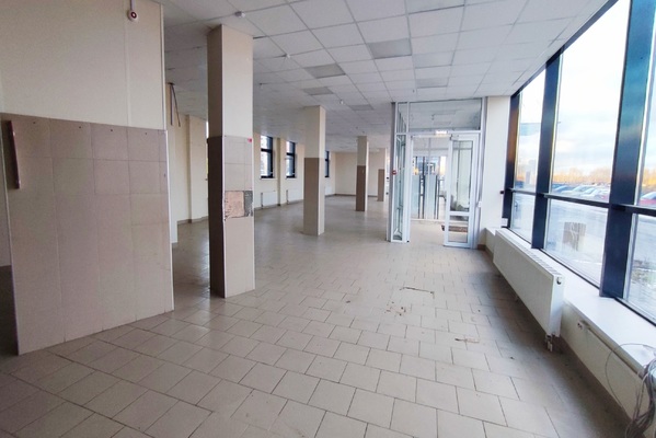 Сдам торговое помещение 80 м2, Татищева ул, 177, Екатеринбург г