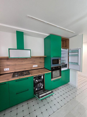 Продам трехкомнатную (3-комн.) квартиру, Артема ул, 7ка, Ставрополь г