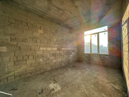 Продам трехкомнатную (3-комн.) квартиру, Мовсисяна ул, 15, Нальчик г