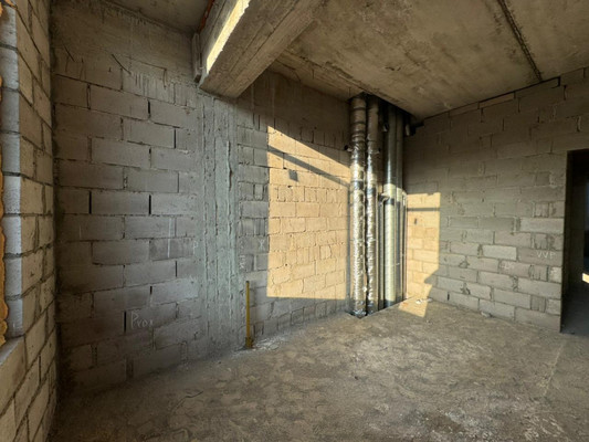 Продам трехкомнатную (3-комн.) квартиру, Мовсисяна ул, 15, Нальчик г