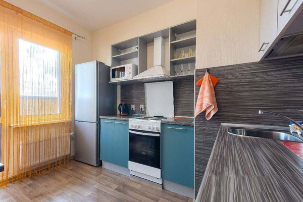 Продам однокомнатную (1-комн.) квартиру, Южное ш, 51к3, Санкт-Петербург г