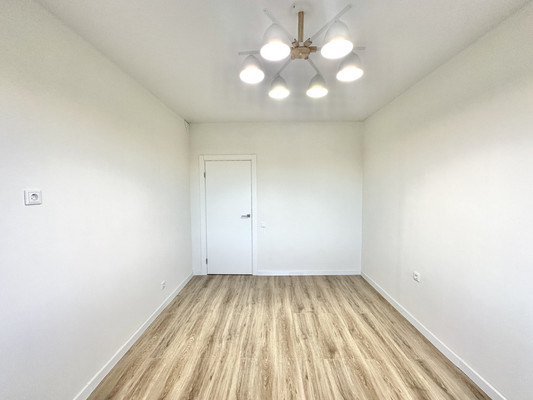 Продам однокомнатную (1-комн.) квартиру, Елены Сагандуковой ул, 14, Ханты-Мансийск г