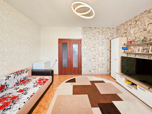 Продам трехкомнатную (3-комн.) квартиру, Анны Коньковой ул, 2, Ханты-Мансийск г