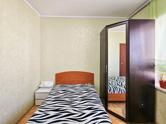 Продам трехкомнатную (3-комн.) квартиру, Анны Коньковой ул, 2, Ханты-Мансийск г