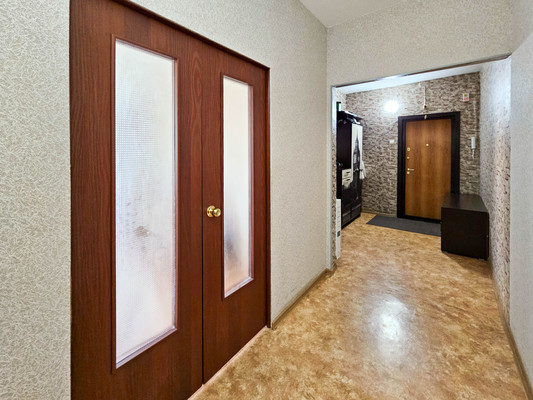 Продам трехкомнатную (3-комн.) квартиру, Анны Коньковой ул, 2, Ханты-Мансийск г